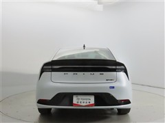 プリウスPHEV G ナイトシェード