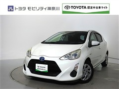 トヨタ アクア 1.5S