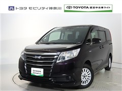 トヨタ ノアHV Xディライトプラス 7ニン