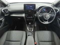 ヤリスクロスHV 1.5Z