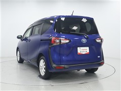 シエンタHV 1.5Gクエロ 7ニンノリ