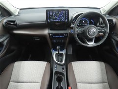 ヤリスクロスHV 1.5Z