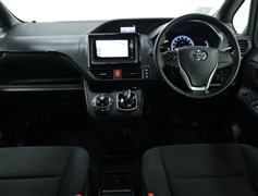 ヴォクシーHV 1.8V