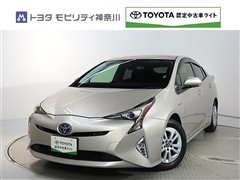 トヨタ プリウス 1.8S セーフティプラス