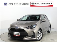 トヨタ ヤリスHV 1.5G