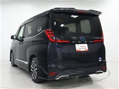 ノア HV 1.8S-Z 7ニンノリ