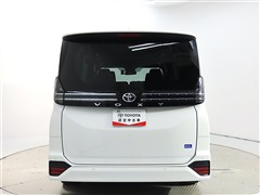 ヴォクシー 2.0S-Z 7ニンノリ