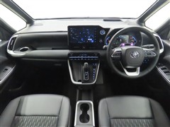 ノアHV 1.8S-Z 7ニンノリ