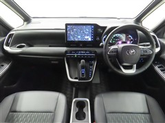 ノアHV 1.8S-Z 7ニンノリ