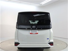 ヴォクシー 2.0S-Z 7ニンノリ