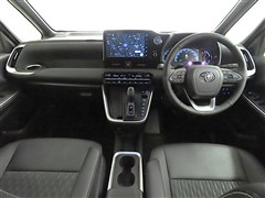 ノアHV 1.8S-Z 4WD 7ニン