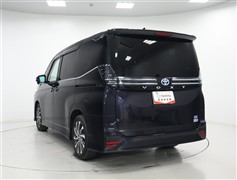 ヴォクシー HV 1.8S-Z 7ニン