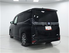 ヴォクシーHV 1.8S-Z 7ニン