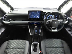 ヴォクシーHV 1.8S-Z 7ニン