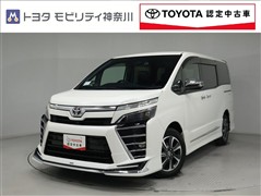 トヨタ ヴォクシー ZSキラメキ3 7ニンノリ