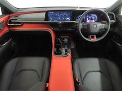 クラウンスポーツPHEV 2.5RS