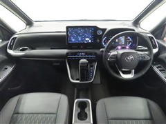 ノアHV 1.8S-Z 7ニンノリ
