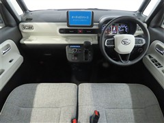 ムーヴキャンバス ストライプスGt