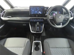ノアHV 1.8S-Z 4WD 7ニン