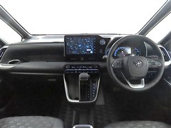 ヴォクシーHV 1.8S-Z 7ニン