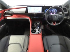 クラウンスポーツPHEV 2.5RS