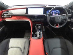 クラウンスポーツPHEV 2.5RS