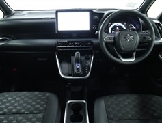 ヴォクシーHV 1.8S-Z 7ニンノ