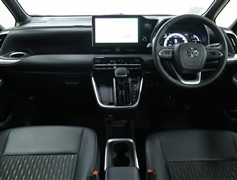 ノア HV 1.8S-Z 7ニンノリ