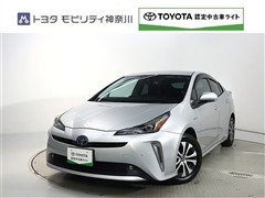 プリウス 1.8Aプレミアム 4WD