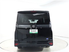 ヴォクシー 2.0S-Z 7ニンノリ