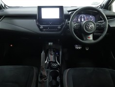GRカローラ 1.6RZ