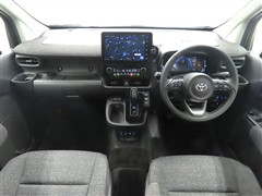 シエンタHV 1.5Z 5ニンノリ