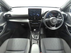 ヤリスクロスHV 1.5Z