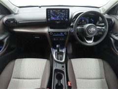 ヤリスクロスHV 1.5Z