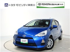 トヨタ アクア 1.5Gブラックソフトレザー