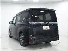 ヴォクシー 2.0S-Z 7ニンノリ