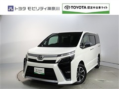 ヴォクシー ZSキラメキ3 8ニンノリ