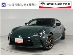 トヨタ GR86 RZリッジグリーンLTD