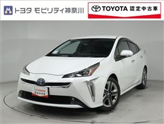 トヨタ プリウス A プレミアムツーリング