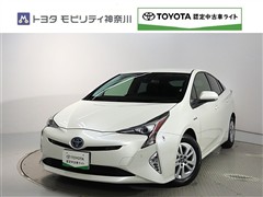 トヨタ プリウス 1.8S セーフティプラス
