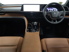 クラウン エステートHEV 2.5Z