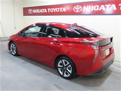 プリウス A ツーリングセレクション