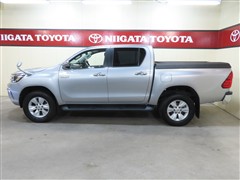 ハイラックス Z