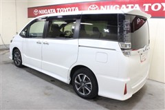 ヴォクシー ZSキラメキ3