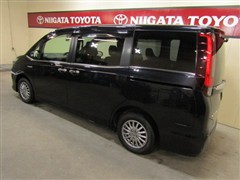 エスクァイア ハイブリッドXi