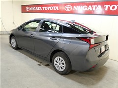 プリウス S セーフティープラス2