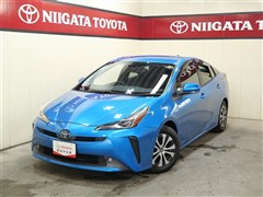 トヨタ プリウス A