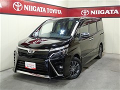 トヨタ ヴォクシー ZS キラメキ3
