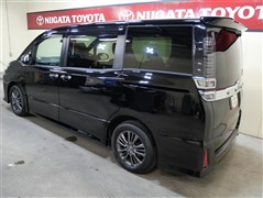 ヴォクシー ZS キラメキ3