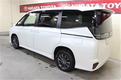 ヴォクシー ハイブリッド S-Z